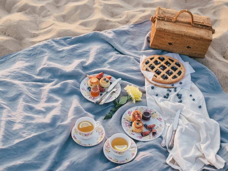 Fun Picnic Activities to Try This Summer